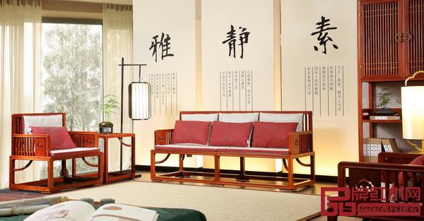   如國壽紅木的新明式品牌世外桃源，針對小戶型住宅的一般是”輕量級“產(chǎn)品