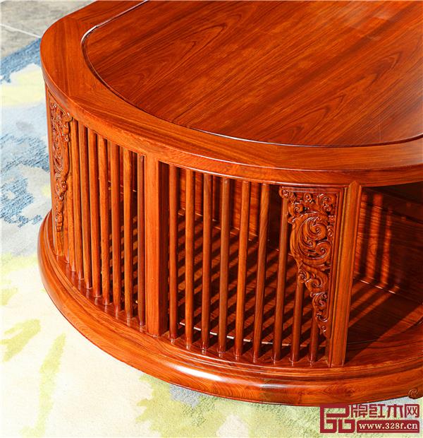 香山桃園巴花《岸芷汀蘭沙發(fā)》細(xì)節(jié)圖 香山桃園巴花《岸芷汀蘭沙發(fā)》細(xì)節(jié)圖