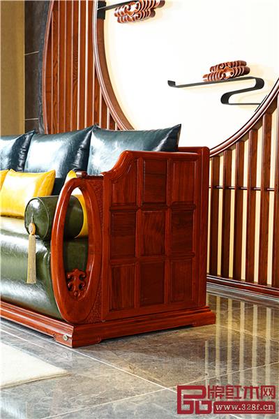 香山桃園巴花《岸芷汀蘭沙發(fā)》細(xì)節(jié)圖 香山桃園巴花《岸芷汀蘭沙發(fā)》細(xì)節(jié)圖