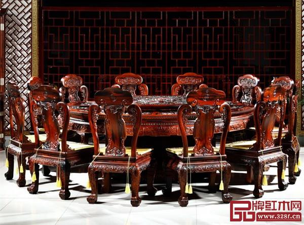 御乾堂紅木《十二生肖大圓臺》