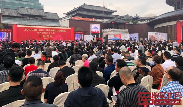 中山紅博會是全國最早舉辦的紅木家具展會之一,至今已與中山紅木家具產(chǎn)企業(yè)走過18年 中山紅博會是全國最早舉辦的紅木家具展會之一,至今已與中山紅木家具產(chǎn)企業(yè)走過18年