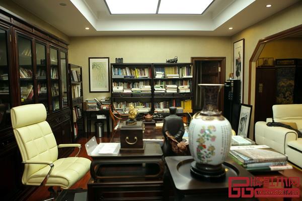 “雷弄山房”書齋 內觀局部 “雷弄山房”書齋 內觀局部