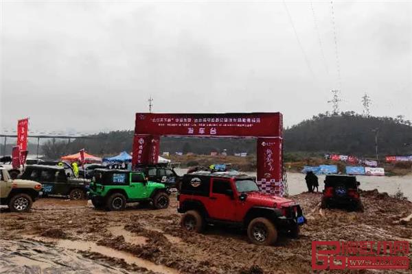 越府紅木 東陽緬甸花梨家具 越府紅木 東陽緬甸花梨家具