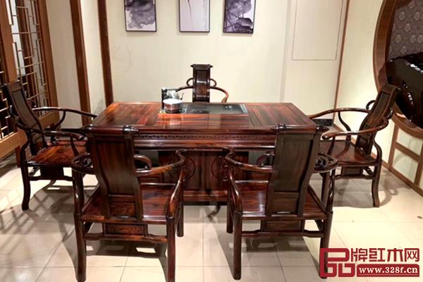 偉世鴻泰《和諧茶臺》 偉世鴻泰《和諧茶臺》