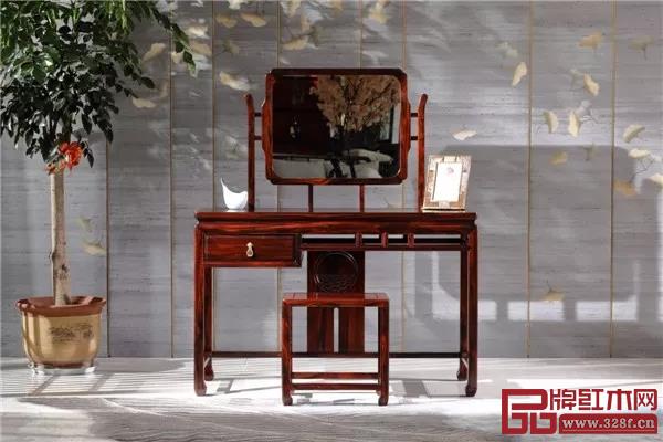 恒達(dá)木業(yè)——闊葉黃檀詩韻梳妝臺(tái) 恒達(dá)木業(yè)——闊葉黃檀詩韻梳妝臺(tái)
