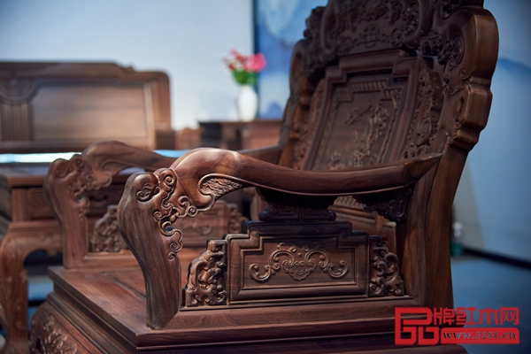 御華軒紅木產(chǎn)品細節(jié) 御華軒紅木產(chǎn)品細節(jié)