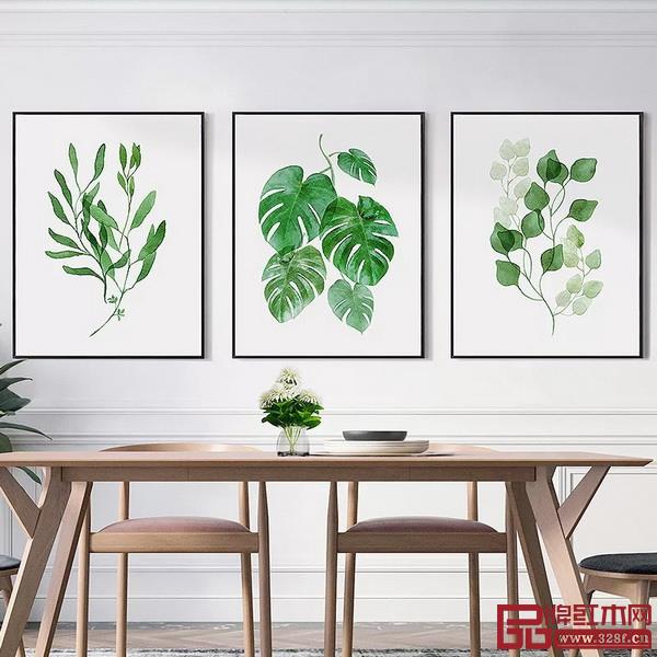 可以嘗試?yán)醚b飾畫作為點綴,讓整個空間簡潔低調(diào)而又極富生命力 可以嘗試?yán)醚b飾畫作為點綴,讓整個空間簡潔低調(diào)而又極富生命力