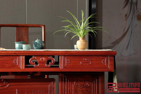 赤尊閣注重細節(jié),精益求精 赤尊閣注重細節(jié),精益求精