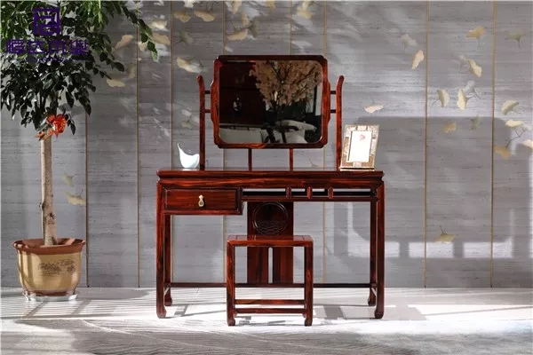 恒達(dá)木業(yè)：紅木梳妝臺，閨閣里的似水柔情