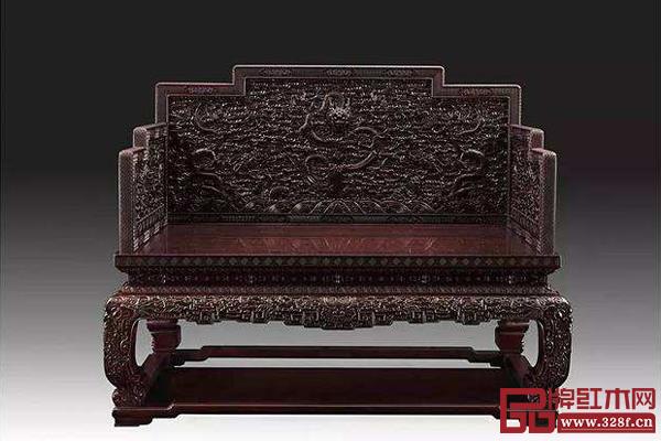 御制小葉紫檀木雕八寶云蝠紋“水波云龍”寶座 御制小葉紫檀木雕八寶云蝠紋“水波云龍”寶座