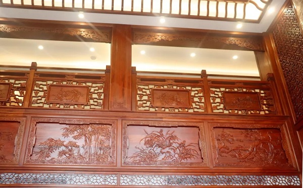 中信紅木：中式整裝定制，一門一庭，盡顯主人氣度