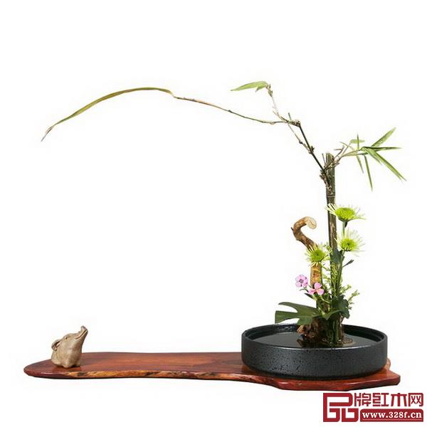 形?意東方文化藝術(shù)節(jié)活動期間，將舉行名家書畫文創(chuàng)藝術(shù)展、東方花道藝術(shù)作品展示和插花體驗(yàn)、藏茶藏香養(yǎng)生體驗(yàn)、文創(chuàng)工藝品展覽等活動