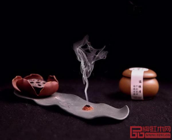 形?意東方文化藝術(shù)節(jié)活動期間，將舉行名家書畫文創(chuàng)藝術(shù)展、東方花道藝術(shù)作品展示和插花體驗(yàn)、藏茶藏香養(yǎng)生體驗(yàn)、文創(chuàng)工藝品展覽等活動