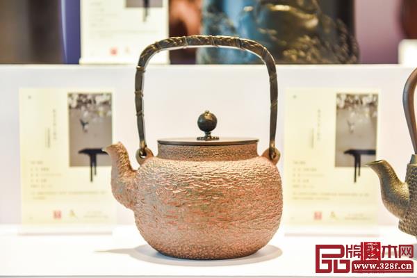 形?意東方文化藝術(shù)節(jié)活動期間，將舉行名家書畫文創(chuàng)藝術(shù)展、東方花道藝術(shù)作品展示和插花體驗(yàn)、藏茶藏香養(yǎng)生體驗(yàn)、文創(chuàng)工藝品展覽等活動