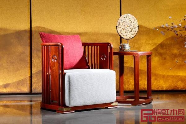 《國(guó)壽休閑椅》 《國(guó)壽休閑椅》