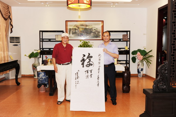 羅榮桓元帥侄孫羅國生為萬盛宇題字 羅榮桓元帥侄孫羅國生為萬盛宇題字