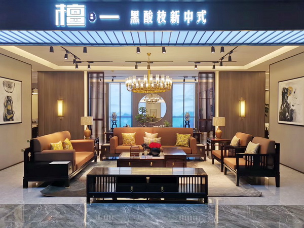 雅晟檀一專注選材正宗國標(biāo)紅木闊葉黃檀，保證每一塊木料在油性、密度、紋理上都達(dá)到闊葉黃檀的最優(yōu)標(biāo)準(zhǔn)