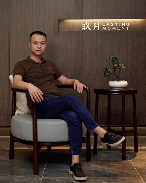 大為之家、玖月紅木董事長占雄杰