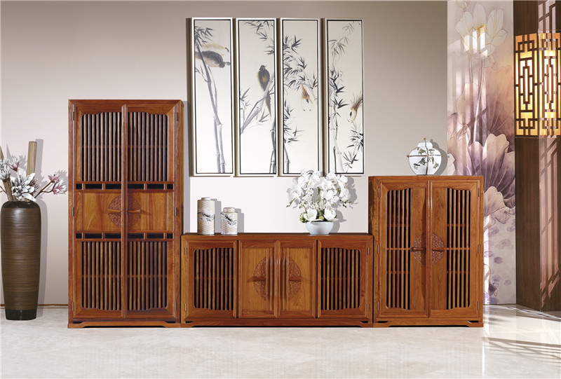 紅木家具酒柜有哪些特點呢，紅木酒柜怎么選擇購買？