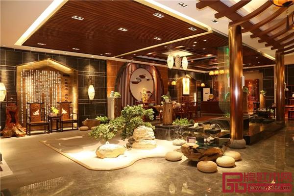 華行紅木羅浮宮展廳