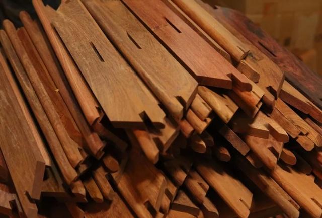 如何鑒別緬甸花梨木新老料？如何辨別老緬甸花梨