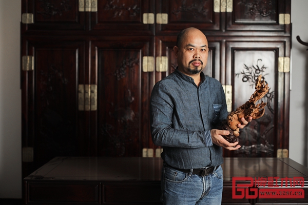 高級工藝美術(shù)師、國方家居技術(shù)總監(jiān)——陳正民 高級工藝美術(shù)師、國方家居技術(shù)總監(jiān)——陳正民