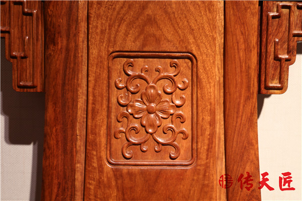 傳天匠紅木家具細節(jié)圖