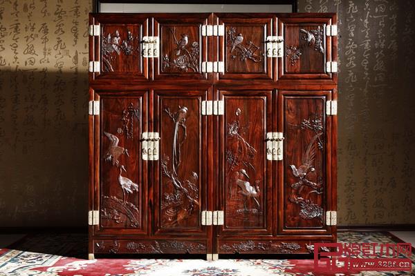 御乾堂頂箱柜 御乾堂頂箱柜