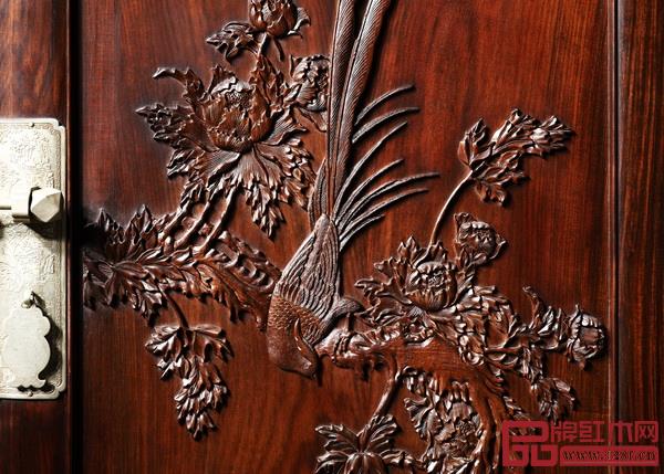 御乾堂頂箱柜 御乾堂頂箱柜