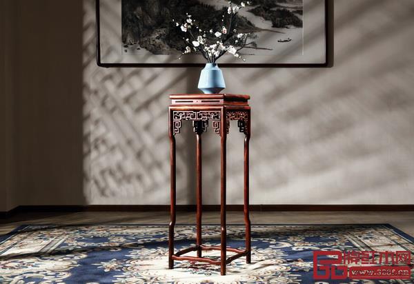 御乾堂有束腰花幾 御乾堂有束腰花幾