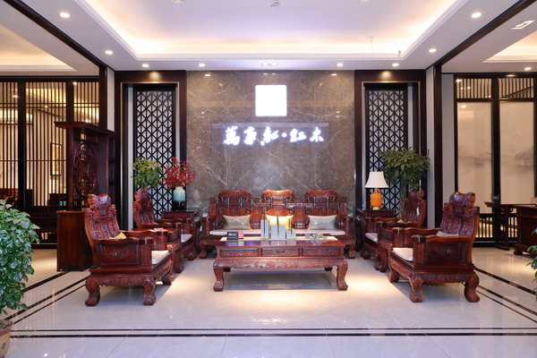 萬(wàn)事紅：用匠心詮釋微凹黃檀專業(yè)品牌魅力