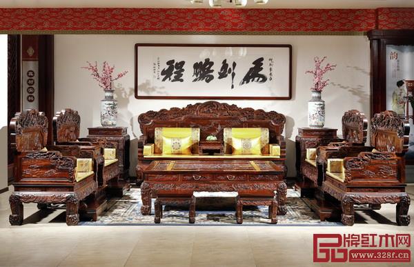 御乾堂大款檀雕松鶴沙發(fā) 御乾堂大款檀雕松鶴沙發(fā)