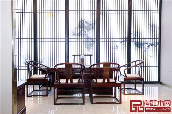 越府紅木全新直營展廳一角.jpg 越府紅木全新直營展廳一角.jpg