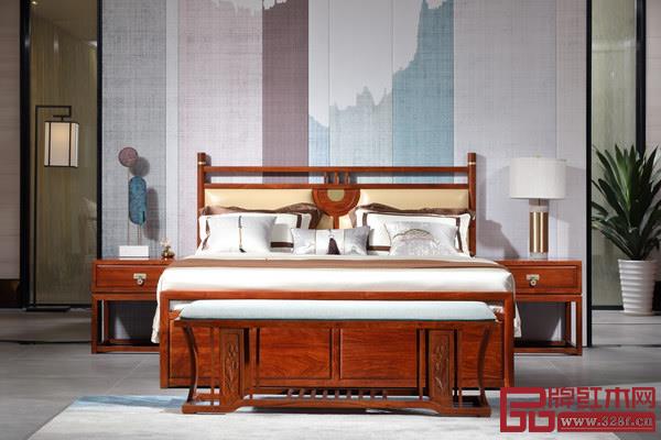 《掬水留香大床》蘊含了人居美學四重境——材境、藝境、品境、心境