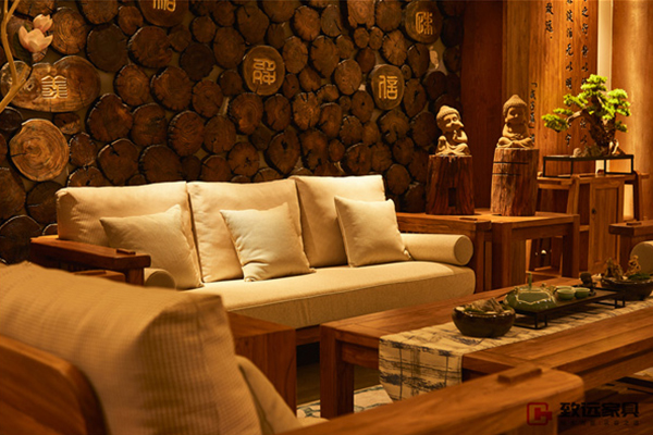 老榆木家具應(yīng)該怎樣保養(yǎng)？致遠家具為您科普老榆木家具的特點