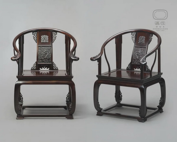 區(qū)氏家具 浮雕龍紋皇宮椅  酸枝  長:63cm  寬:50cm  高:49cm 通高:99cm   A Suanzhi Embossed dragon pattern palace chair