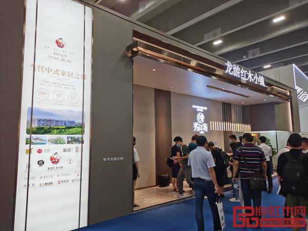 年年紅旗下品牌“秀江南”人氣爆棚 年年紅旗下品牌“秀江南”人氣爆棚