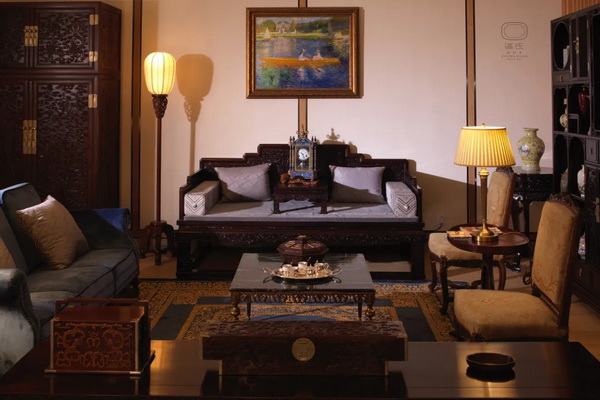 區(qū)氏家具演繹清式家具當代魅力：奢華尊貴 宮廷清韻（一）