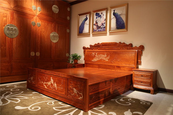 中山緬花品牌哪家好？傳天匠紅木為你介紹緬花功效