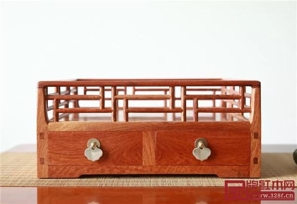 紅橋紅紅木 紅橋紅紅木