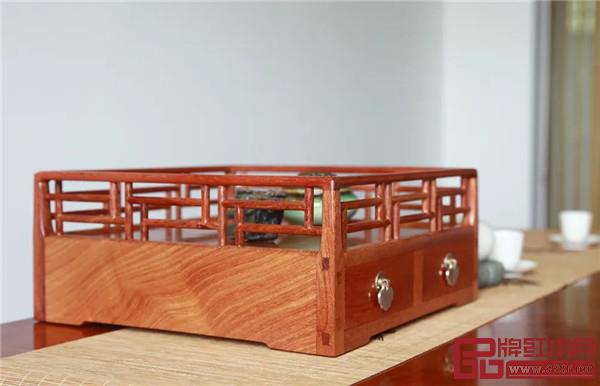 紅橋紅紅木 紅橋紅紅木