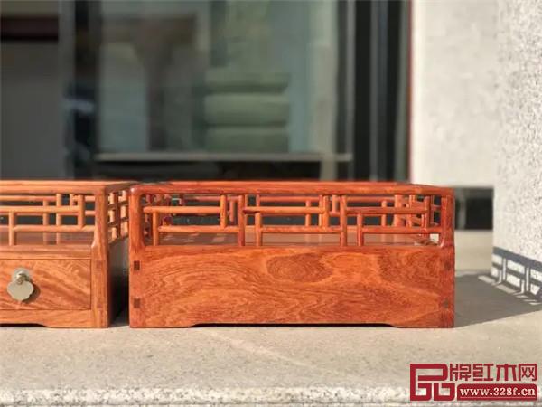 紅橋紅紅木 紅橋紅紅木