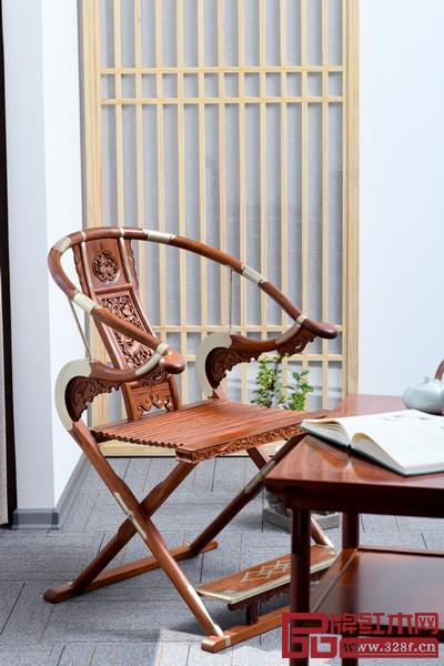 紅橋紅《大果紫檀交椅》 紅橋紅《大果紫檀交椅》