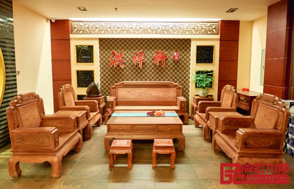 今年開市以來，洪祥軒紅木始終保持積極的勢能，取得不錯的成績，被政府納入“限上企業(yè)”