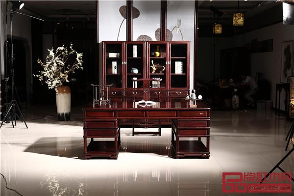 喜迎紅紅木:絨毛黃檀書(shū)房系列 喜迎紅紅木:絨毛黃檀書(shū)房系列