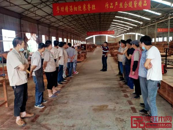 六廠木工開料晨會(huì) 六廠木工開料晨會(huì)