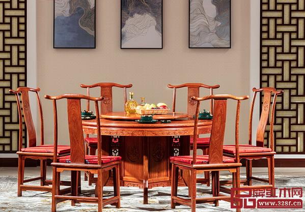 巧奪天工《如意圓桌配官帽餐椅》 巧奪天工《如意圓桌配官帽餐椅》
