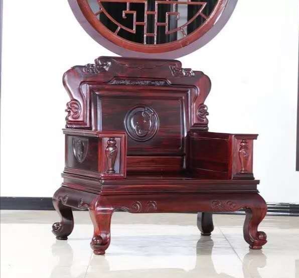 盤谷紅木從源頭甄選好料，每個(gè)部位的用材都是高標(biāo)準(zhǔn)