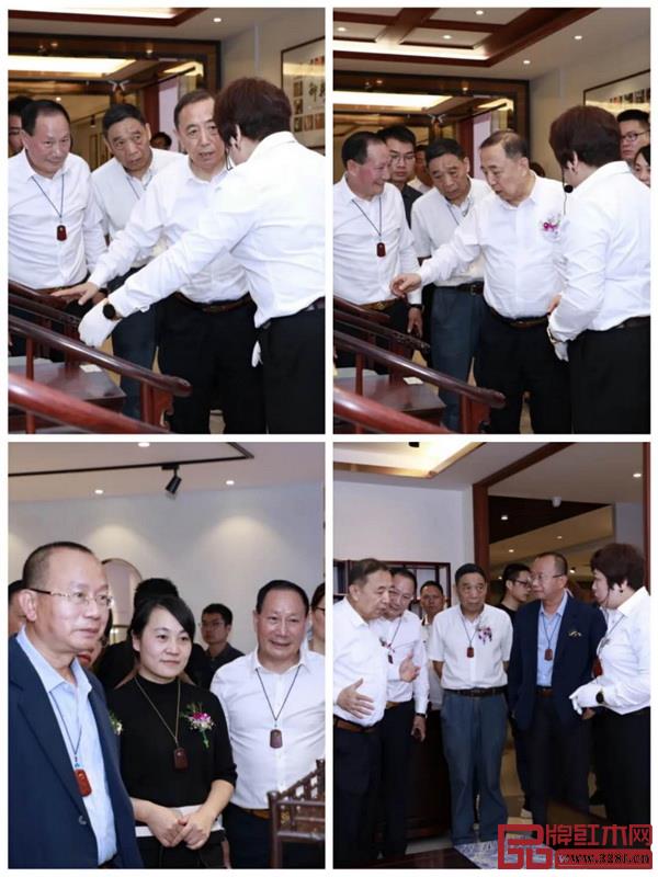 國務(wù)院參事室特邀研究員、國家人力資源與社會保障部原黨組副書記、常務(wù)副部長楊志明、東陽市副市長黃陽明、明清宮廷家具專家、紫檀文化學(xué)者、傳統(tǒng)家具木材藥用研究第一人周京南等嘉賓在御乾堂董事長馬海軍、御乾堂總經(jīng)理馬姣姣的陪同下參觀御乾堂東陽紫檀館 國務(wù)院參事室特邀研究員、國家人力資源與社會保障部原黨組副書記、常務(wù)副部長楊志明、東陽市副市長黃陽明、明清宮廷家具專家、紫檀文化學(xué)者、傳統(tǒng)家具木材藥用研究第一人周京南等嘉賓在御乾堂董事長馬海軍、御乾堂總經(jīng)理馬姣姣的陪同下參觀御乾堂東陽紫檀館