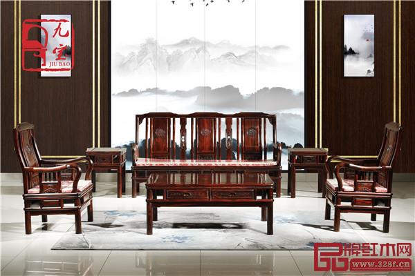 鴻乾堂紅木:闊葉黃檀明式沙發(fā) 鴻乾堂紅木:闊葉黃檀明式沙發(fā)